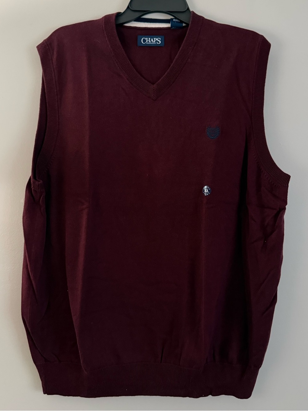 Chaps Burgundy Men’s V-Neck Sweater Vest